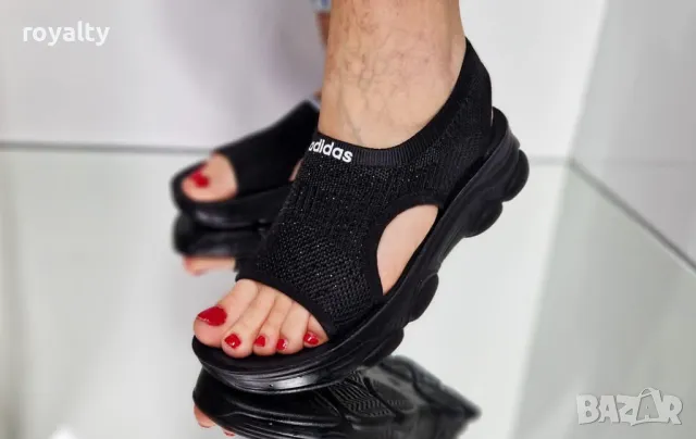 Adidas стилни черни дамски сандали 