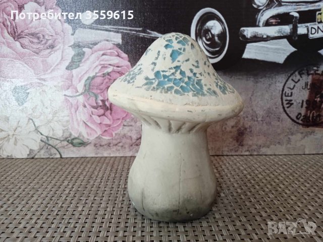 декоративна гъба от Португалия, изработена от керамика и стъкло, снимка 1