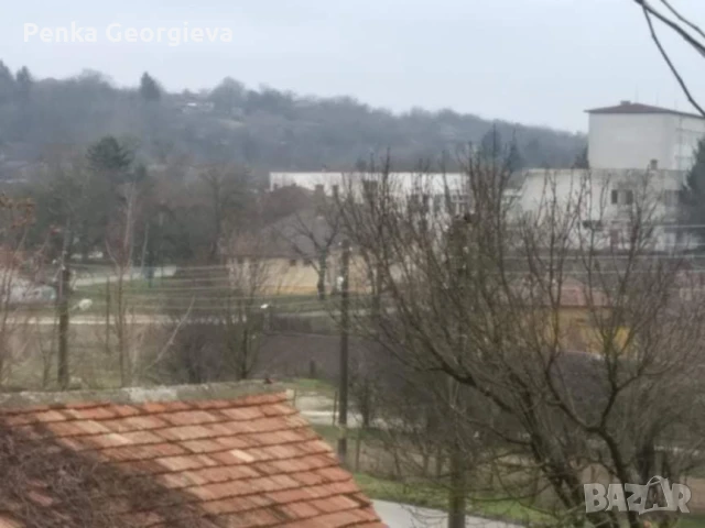 Продавам тухлена къща в град Алфатар област Силистра.