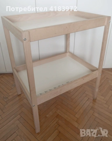 Маса с подложка за повиване | Ikea, снимка 2 - Мебели за детската стая - 53957283