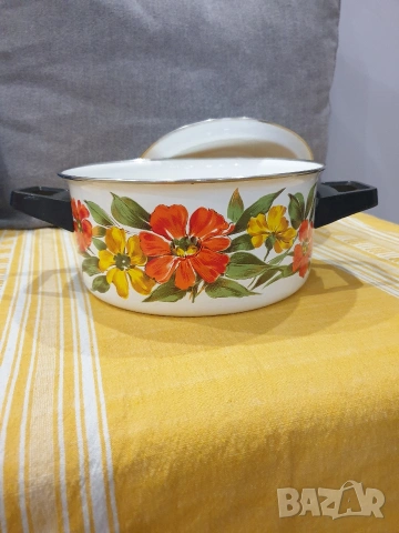 Старо производство емайлирана тенджера, снимка 10 - Съдове за готвене - 54138281