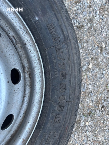 Гума с джанта фиат дукато, снимка 2 - Гуми и джанти - 54306258