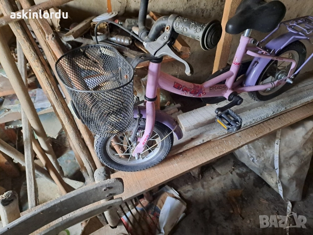 Детски велосипед 16ка без помощни колела, снимка 3 - Велосипеди - 54089135