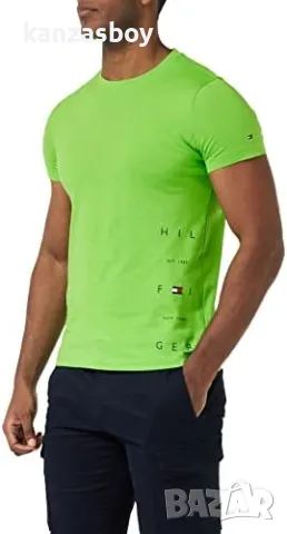 Tommy Hilfiger - страхотна мъжка тениска SLIM FIT 100% оригинал КАТО НОВА XL