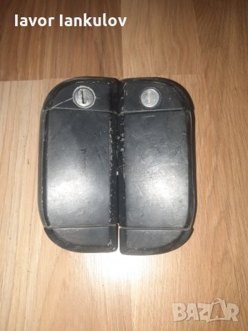   Външни дръжки за врати на VW  T-4, снимка 2 - Бусове и автобуси - 32170524