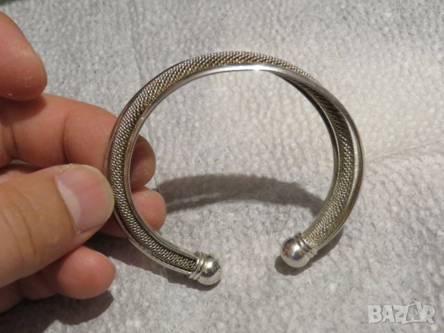 Красива дамска дизайнерска гривна . , снимка 3 - Гривни - 29873695