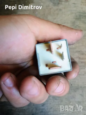 реле 103 AUDI SEAT SKODA VW 357911253, снимка 2 - Части - 50104135