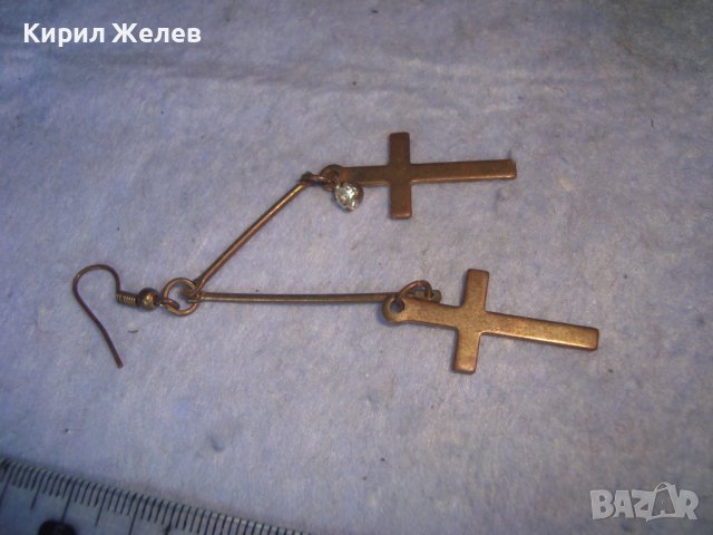 МЕСИНГОВА АРТ ОБЕЦА с ДВЕ КРЪСТЧЕТА и ФАСЕТИРАН ЦИРКОН 21531, снимка 2 - Обеци - 36954255