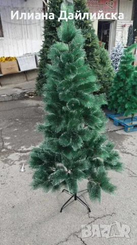 Заснежена елха с метална стойка., снимка 4 - Декорация за дома - 56303680