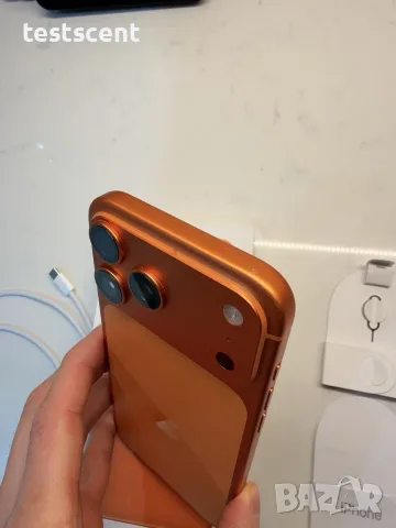 iPhone 17 Pro Max Orange 256GB – отлично състояние запазен телефон Apple айфон про макс 256 гб, снимка 6 - Apple iPhone - 56133729