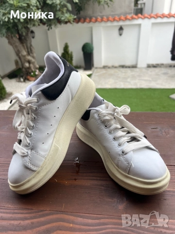 Обувки, снимка 2 - Дамски ежедневни обувки - 52016178