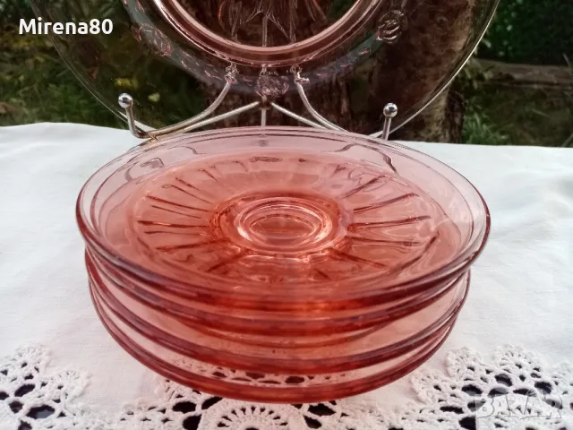 Тортен сервиз розово стъкло, снимка 2 - Сервизи - 47869085