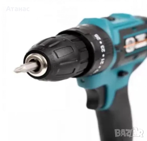 Акумулаторен винтоверт с две батерии и аксесоари, снимка 3 - Винтоверти - 52573160