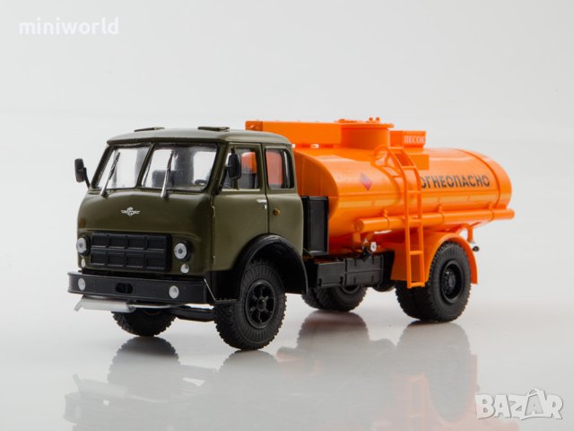 МАЗ 506 АЦ-8-500А цистерна - мащаб 1:43 на Наши Грузовики моделът е нов в кутия, снимка 7 - Колекции - 42698855