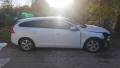 Продава се Volvo v60 2011г. 2.4 мотор 215 коня, снимка 2