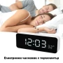 Модерен LED дигитален настолен часовник с термометър за стая спалня офис електронен светещ USB, снимка 1
