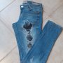Дамски дънки GUESS , снимка 8