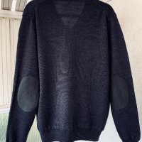 Пуловер V-деколте 100% меринос Италия, снимка 6 - Пуловери - 42549869