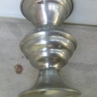 Метална вазичка, снимка 4 - Антикварни и старинни предмети - 37237753