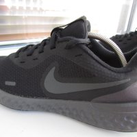 Маратонки Nike Revolution 5 'Black Anthracite', снимка 6 - Маратонки - 42911487