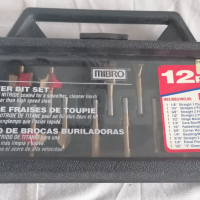 нов комплект титан фрезери Mibro USA, снимка 1 - Други инструменти - 44726681