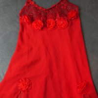 M/L ефирна червена шифонена нощничка с рози, снимка 7 - Бельо - 42240734