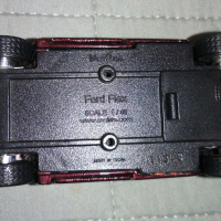 Метална количка Ford Flex Maisto 1/46, снимка 7 - Колекции - 39441048