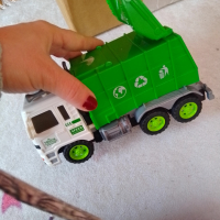 Детски боклукчийски камион, снимка 1 - Коли, камиони, мотори, писти - 42206278