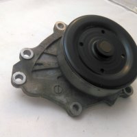 Водна помпа AISIN Toyota RAV4 2.0 D-4D /2004 г., снимка 1 - Части - 30066767