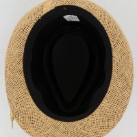 Дамска шапка тип трилби марка ART of POLO, снимка 4 - Шапки - 37018271