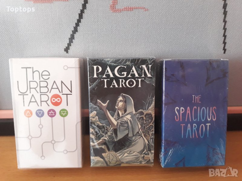 78 съвременни таро карти: Urban Tarot & Pagan Tarot & Spacious Tarot, снимка 1