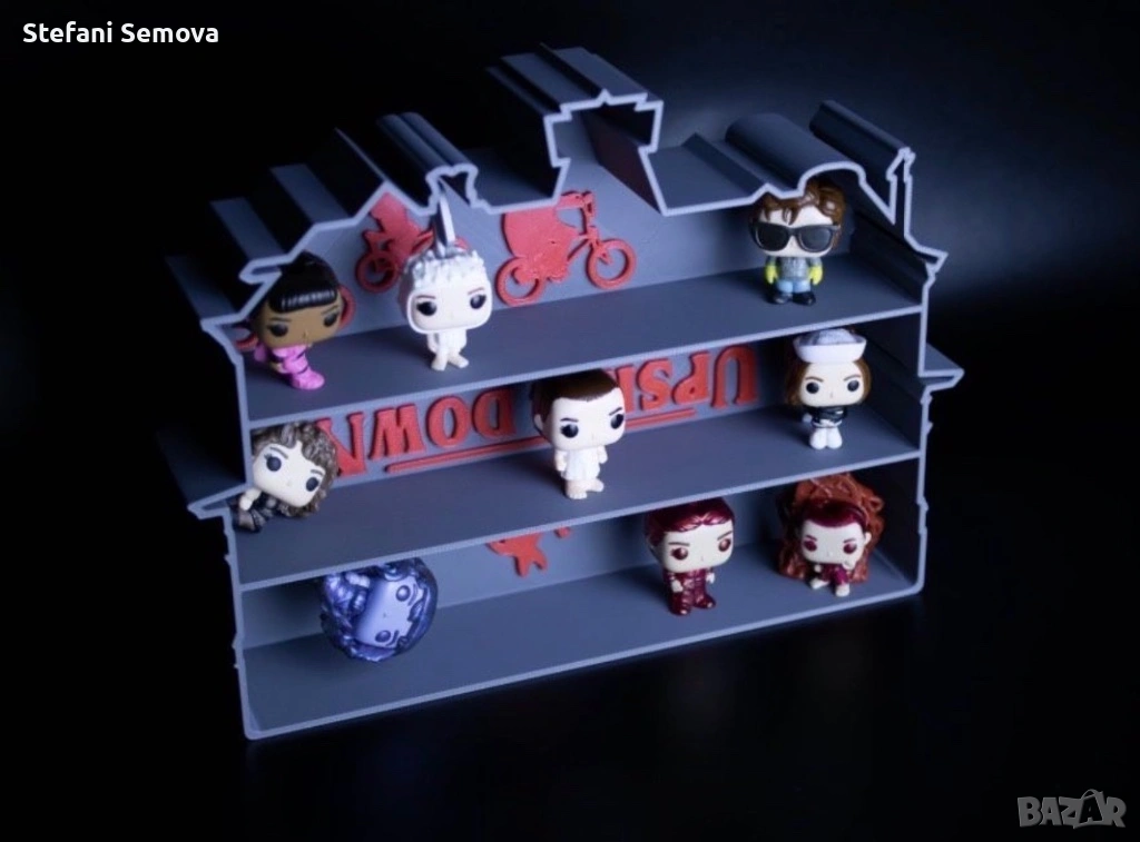 Stranger Things - Поставка за фигурки Kinder Joy, снимка 1