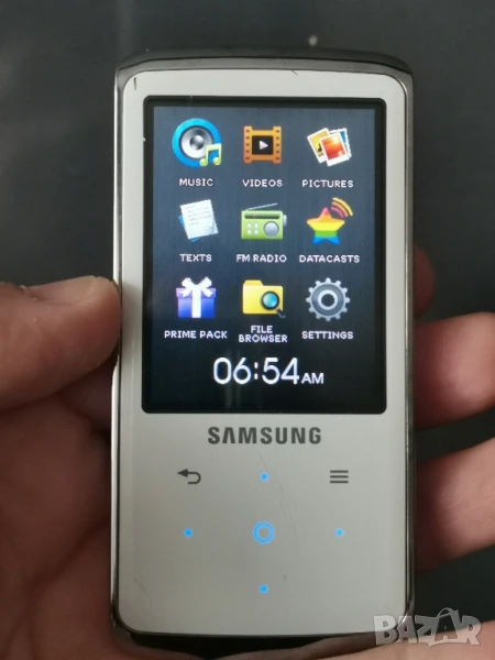 Музикален плеър Samsung YP-Q2 - 8 GB , снимка 1