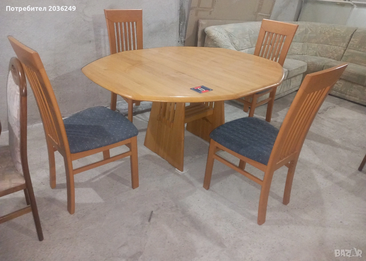 Комплект масивна разтегателна маса с 4 стола, снимка 1