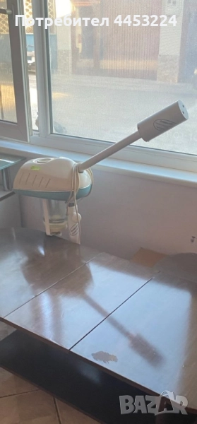 Козметичен апарат-пароозонатор за почистване на лице , снимка 1