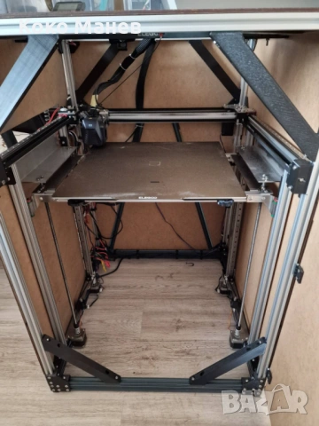 Голям 3D принтер с печатен обем 430х430х500мм