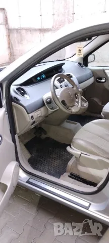 Renault Megan scenic automatic LPG, снимка 6 - Автомобили и джипове - 47889216