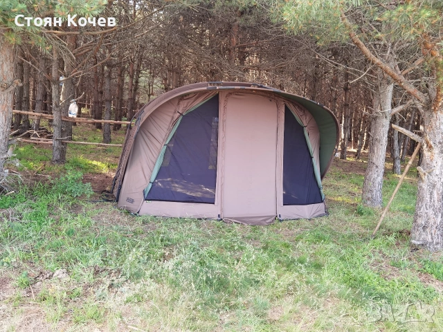 Fox retreat 2 man , снимка 2 - Палатки - 53104011