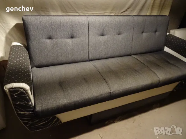 Продавам диван тройка клик клак
