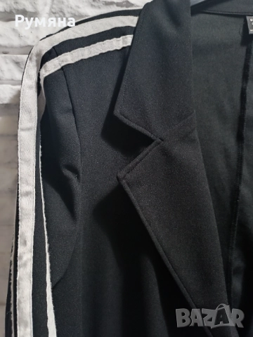 Уникално Дамско сако бели кантове, снимка 2 - Сака - 52114922