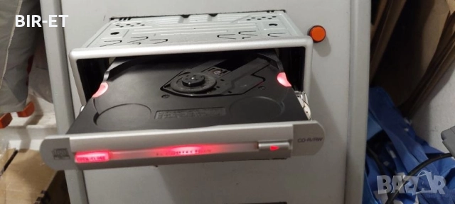 Sony Cdx-mp80, снимка 5 - Ресийвъри, усилватели, смесителни пултове - 52203931