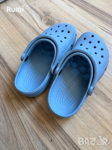 Оригинални светло сини чехли Crocs ! 36 н, снимка 5 - Чехли - 53571818