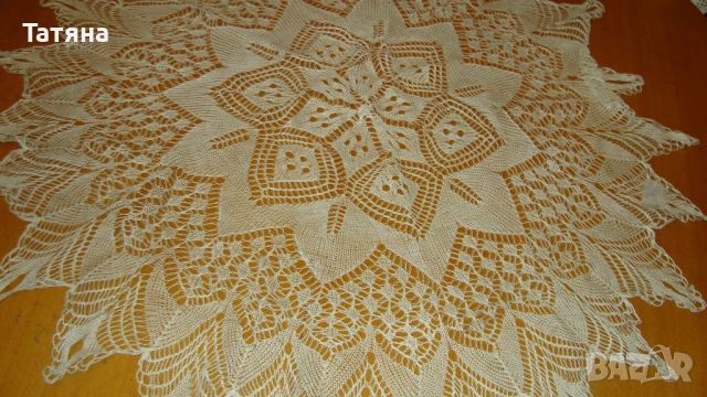 покривки -ръчно плетиво, снимка 10 - Покривки за маси - 51727624