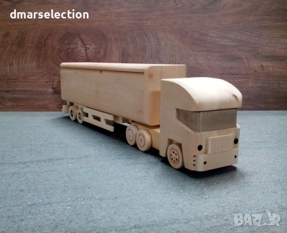Декоративен дървен камион влекач с ремарке DMAR 114MP2, снимка 6 - Колекции - 51895373