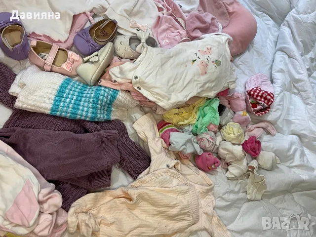 Много дрешки за бебешки момичета (0-6 месеца) - Подарявам ги., снимка 4 - Комплекти за бебе - 56208111