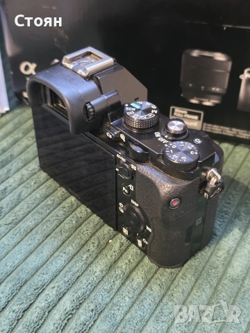 Sony A7 + Sony FE 28-70mm f/3.5-5.6, снимка 3 - Фотоапарати - 54185871