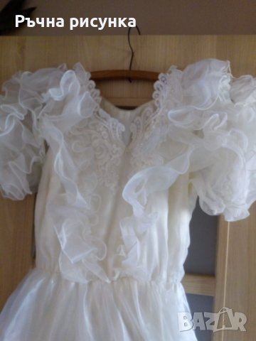 Булчинска рокля размер С ,с обръч, снимка 9 - Сватбени рокли - 37612240