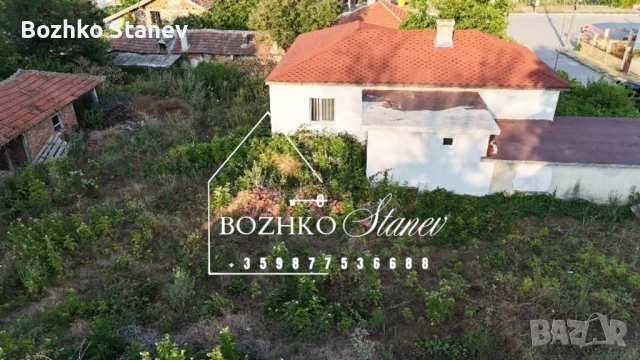 Продава се масивна двуетажна къща , снимка 4 - Къщи - 52161857