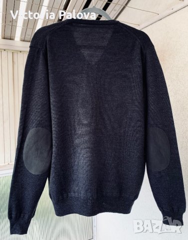 Пуловер V-деколте 100% меринос Италия, снимка 6 - Пуловери - 42549869