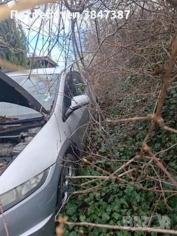 Хонда Сивик 2006 2.2 140 На Части, снимка 4 - Автомобили и джипове - 54014496